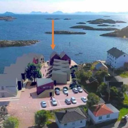 Waterfront Apartment With Panoramic Sea View Henningsvær Kültér fotó